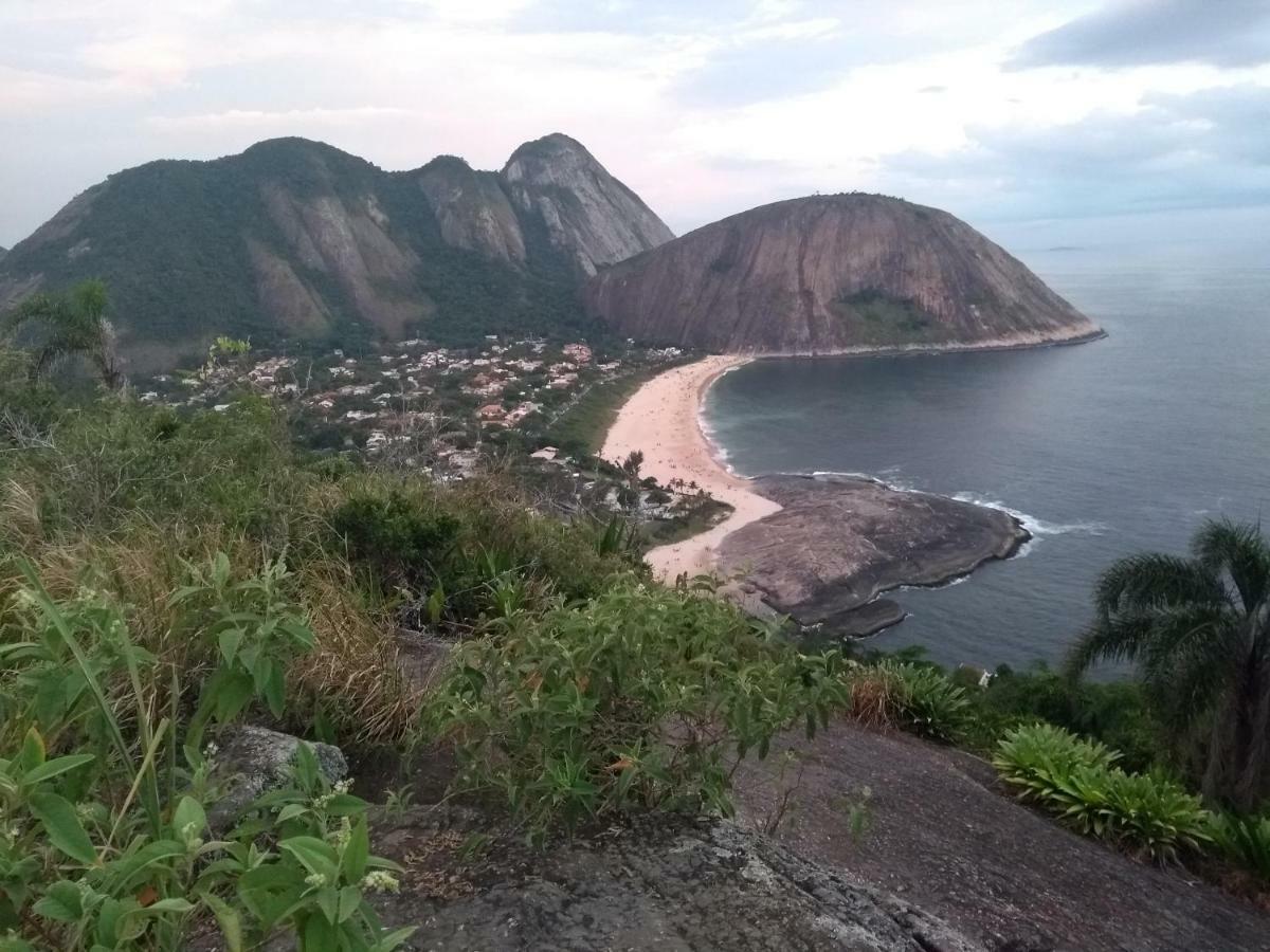 Casa Da Lu Itacoatiara -Suite Andorinhas Niterói Kültér fotó